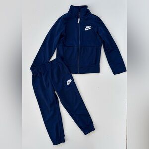 Nike Little Boys Blue White Track Suit Size XS, 3-4 Years